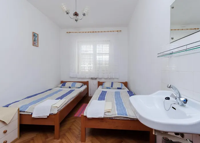 Biserka Apartman Barbat na Rabu