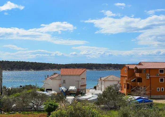 Appartement Biserka *